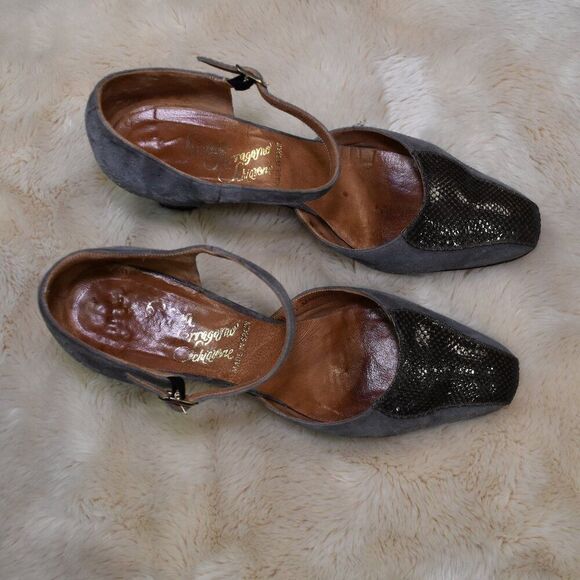 Salvatore Ferragamo VTG Gray Suede Leather Heels Sz 8.5 Block Ankle Strap - Picture 12 of 14